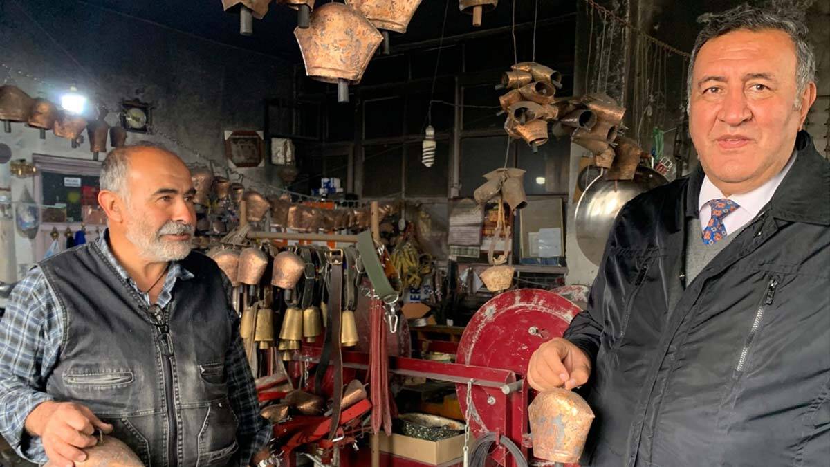 İşyerlerinde makina sesleri azalıyor