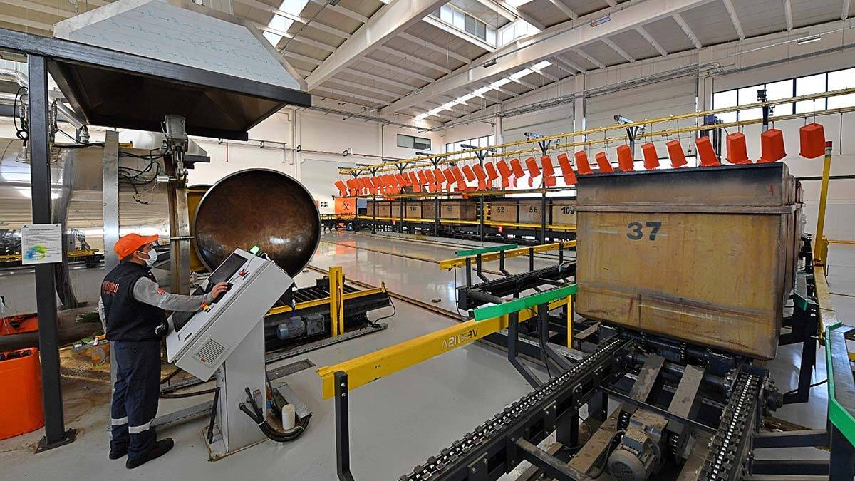 13 bin ton tıbbi atık evsel atığa dönüştürüldü