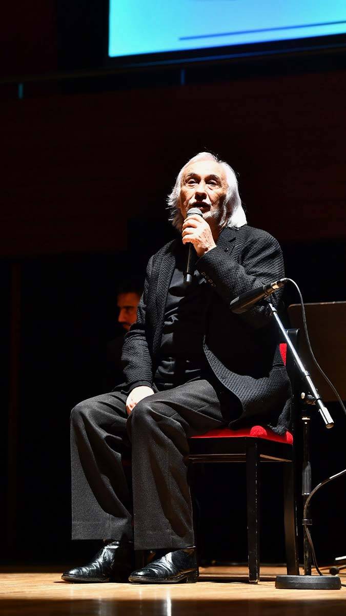 Müjdat Gezen belgeselinin galası İzmir'de yapıldı