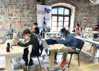 Bacasız fabrikada eğitimler başladı