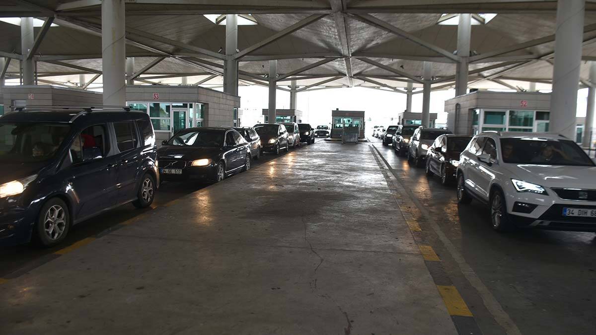 Cumhurbaşkanı adayına destek için Bulgaristan'a gidiyorlar