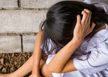 Şiddet kadınların kaderi olmasın!