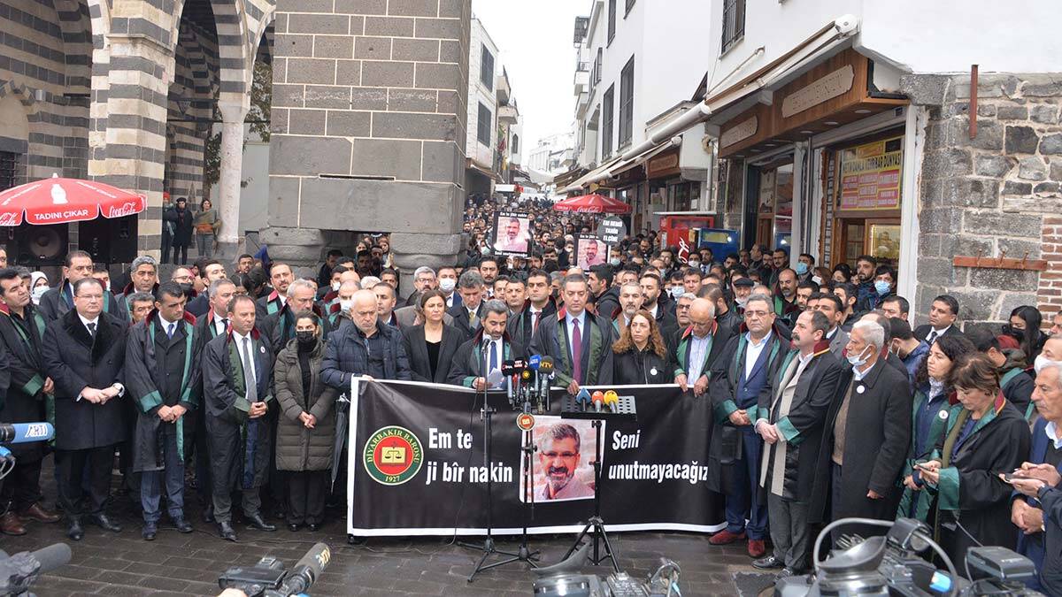 Tahir Elçi ölümünün 6'ncı yıl dönümünde anıldı