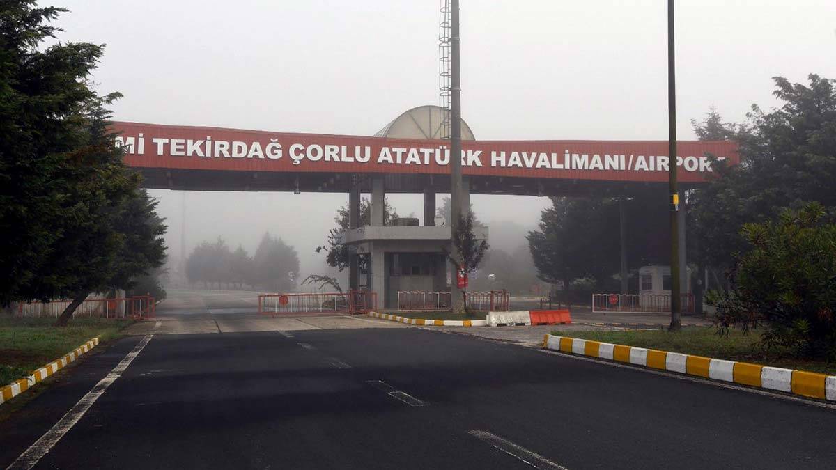 Çorlu'da eğitim uçuşları iptal