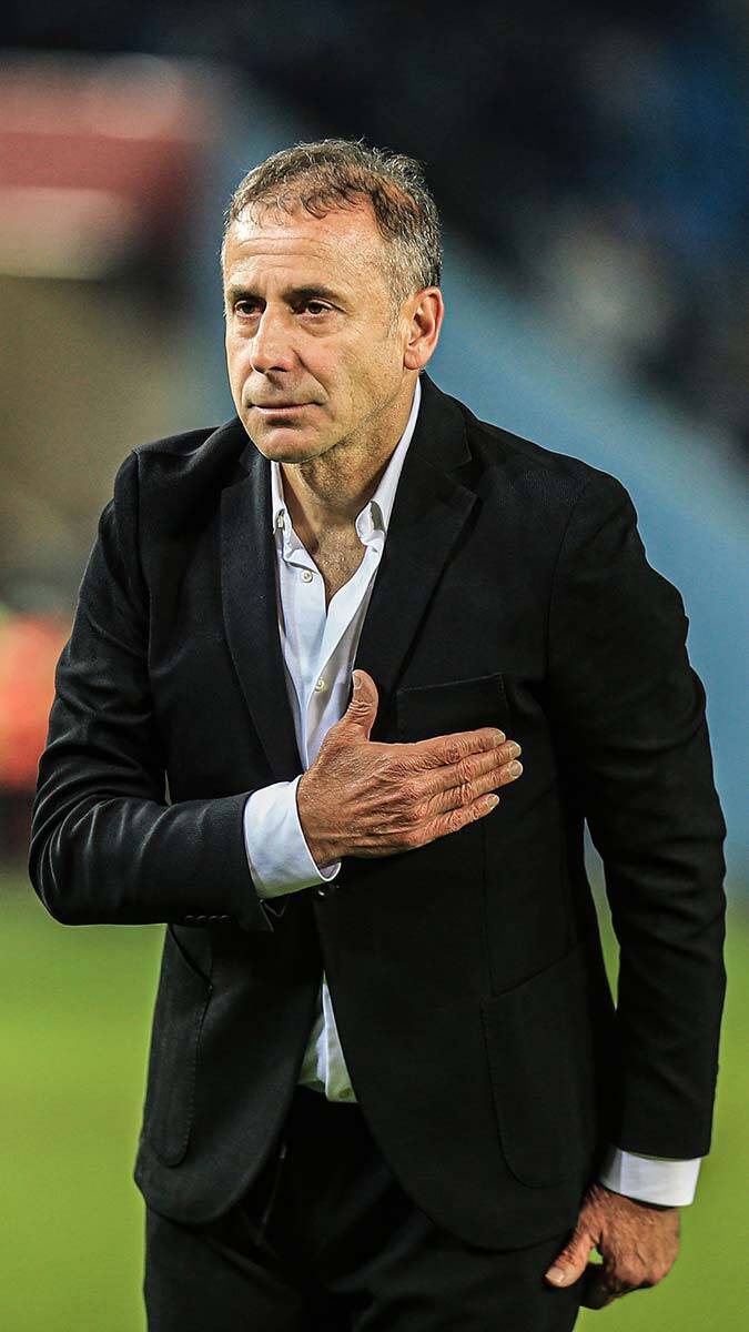 Yıllardır ülkemizde en çok merak edilen konulardan birisidir, futbolda Avrupa ile Ligi neden takımlarımız bir arada götüremez sorusu. Ya Lig ya Avrupa… Ne Lig ne Avrupa…