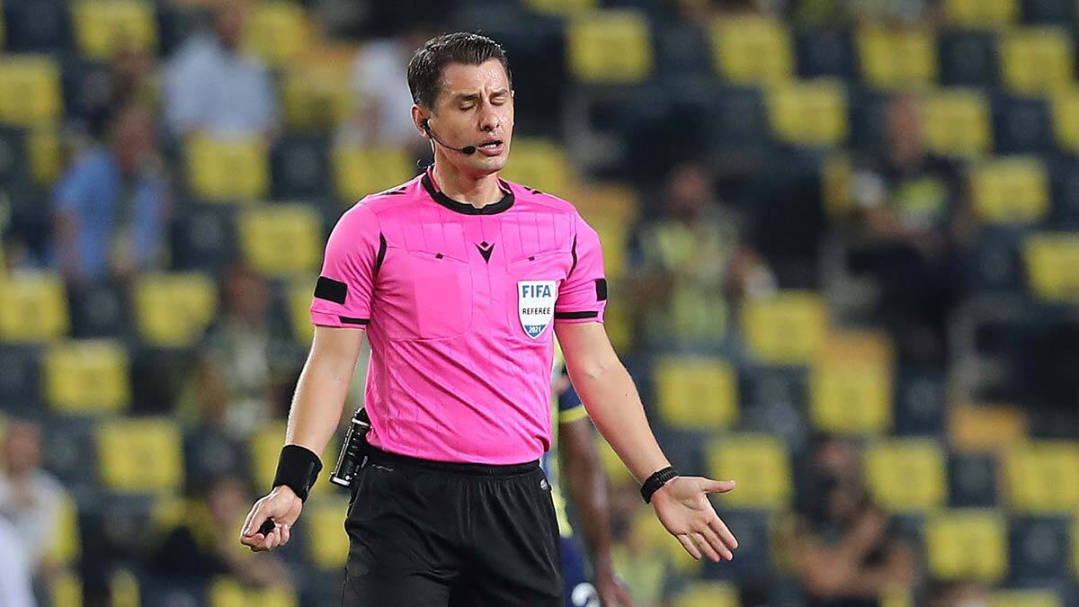 İspanya'nın Sevilla ile Almanya'nın Wolfsburg takımları arasında oynanacak Şampiyonlar Ligi G grubu müsabakası için UEFA'dan Cüneyt Çakır'a görev.