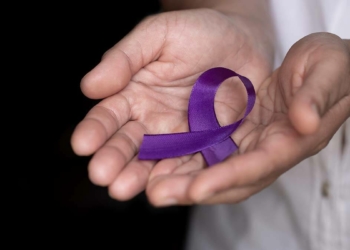 Kadın insandır, insana hayat verir