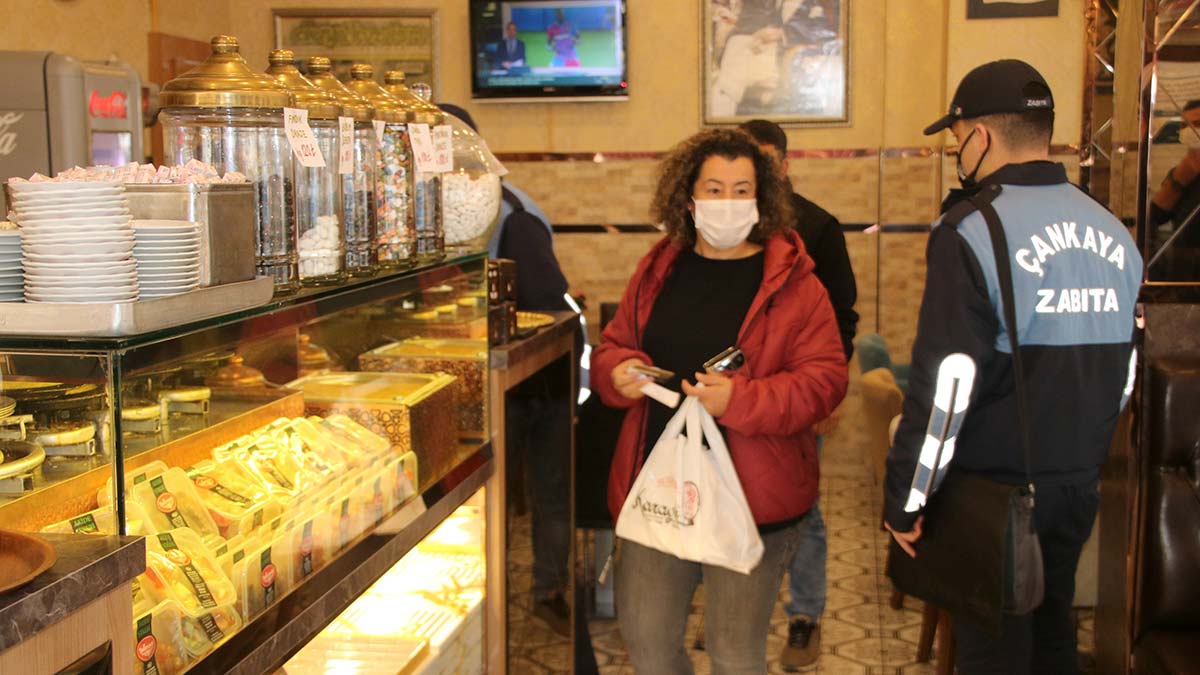 Çankaya Belediyesi zabıta ekipleri denetimde