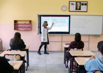 Öğretmenlerin 2022 alan değişikliği başvuruları Şubat'ta