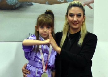 6 yaşındaki Mira'dan 3 yılda 3 şampiyonluk