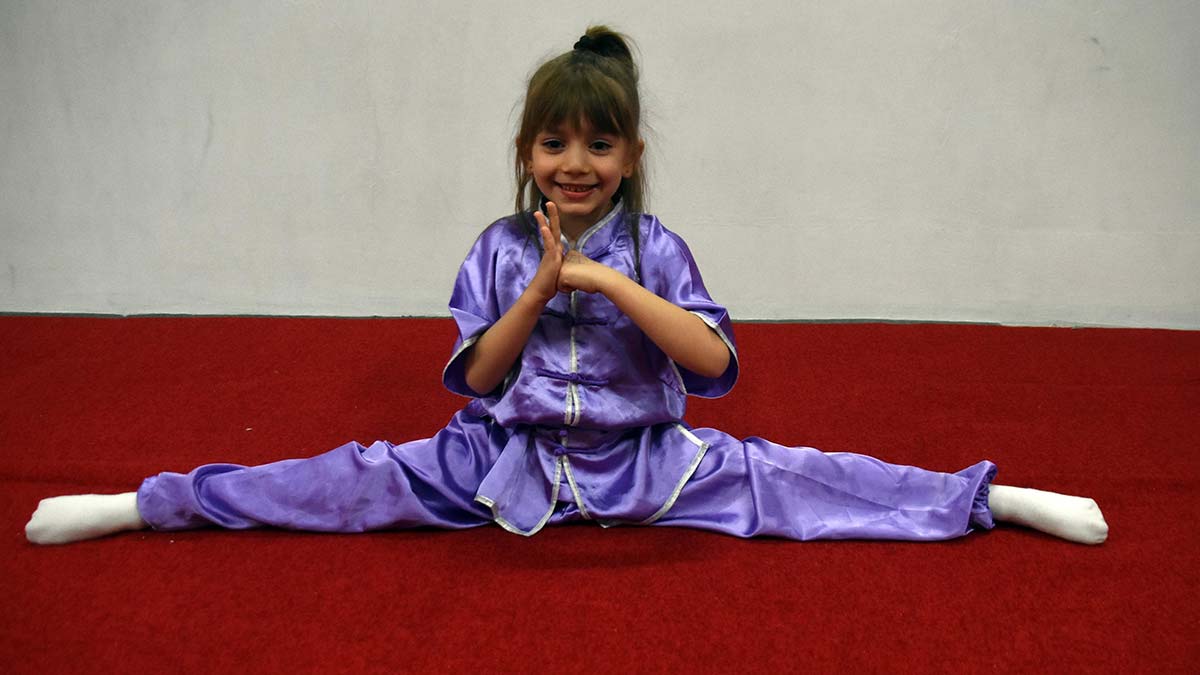 " Dünya şampiyonu olup bayrağımızı dalgalandırmak istiyorum. Annem gibi başarılı bir sporcu olmayı hedefliyorum"