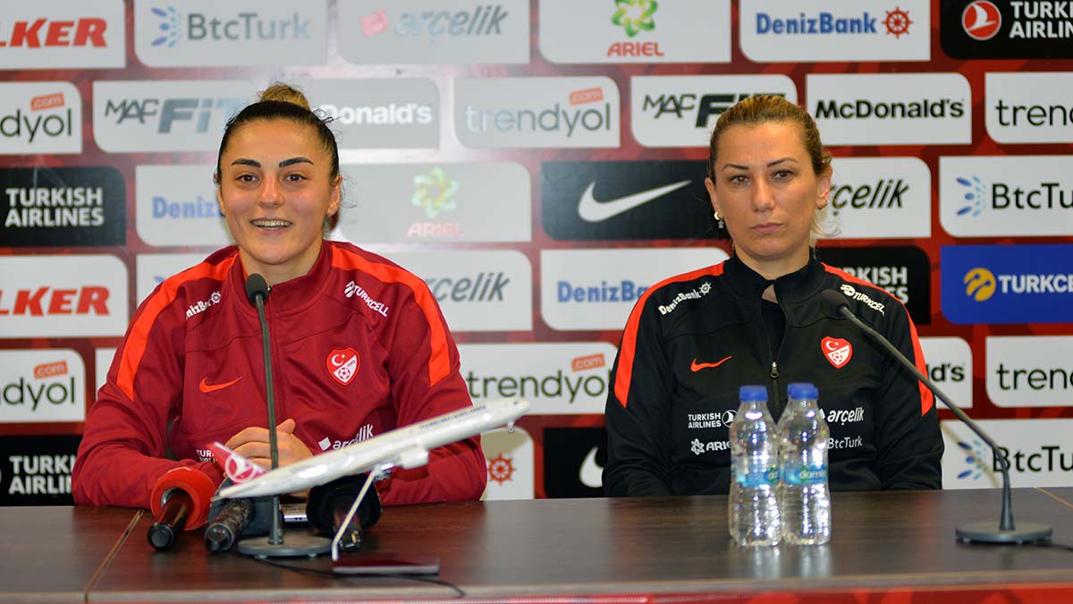 " Sırbistan, deplasmanında 3 puan bıraktığımızı düşünüyorum"