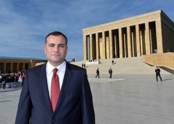 Alper Taşdelen'den yeni yıl mesajı