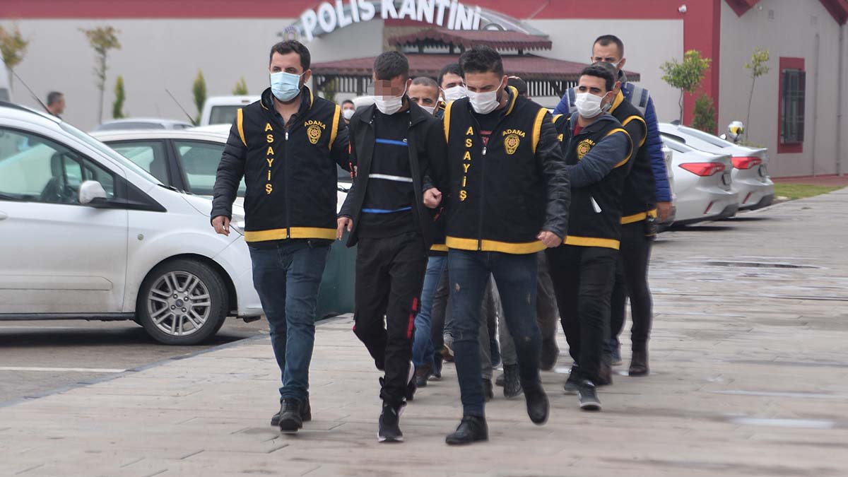 Adana'da hırsızlık şüphelileri yakalandı
