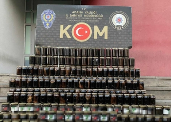Adana'da kaçakçılık operasyonu: 13 gözaltı