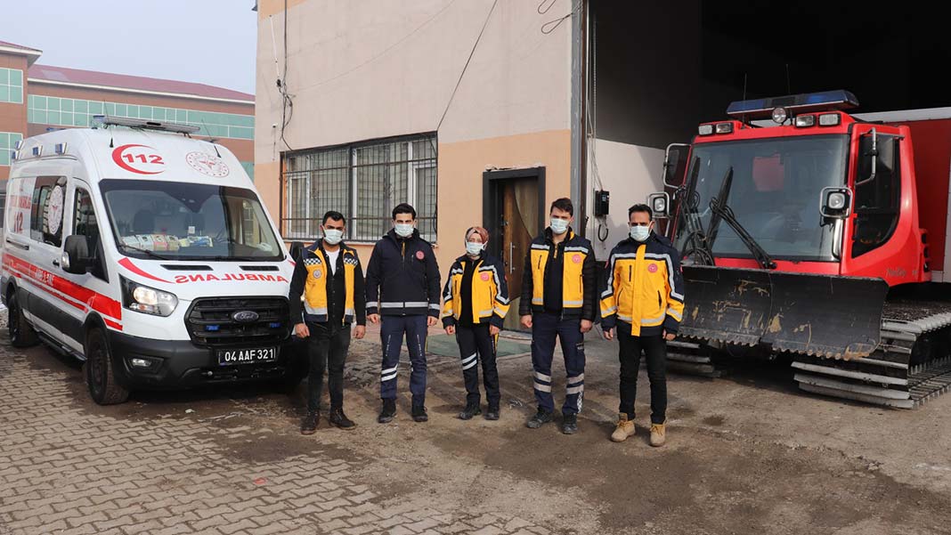 Ağrı 112 ekipleri zorlu kış şartlarına hazır