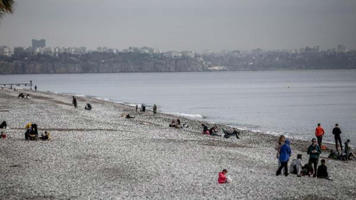 Antalya'da bu gece aşırı yağış bekleniyor