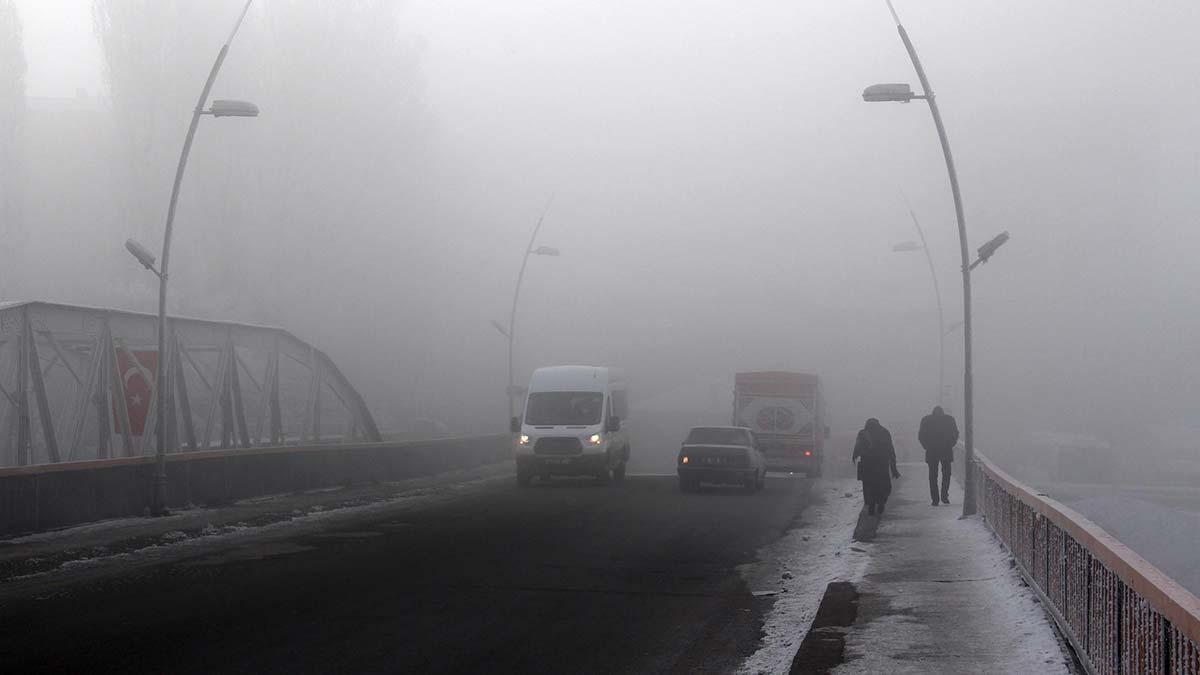 Ardahan Sibirya soğuklarına teslim oldu