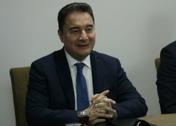 Babacan: Gidiş geliş ekonomiye çok ağır gelir