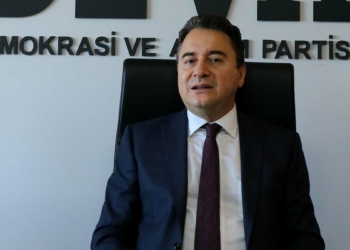 Babacan: Parti içi demokrasiye önem veriyoruz