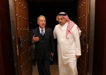 Bakan Akar, Katar Savunma Bakanı ile görüştü