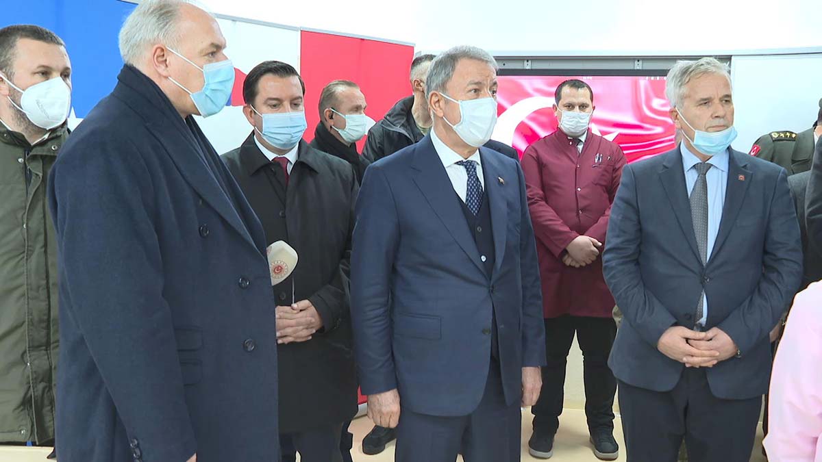 Bakan Akar, Kosova'nın tek Türk belediyesi Mamuşa'da