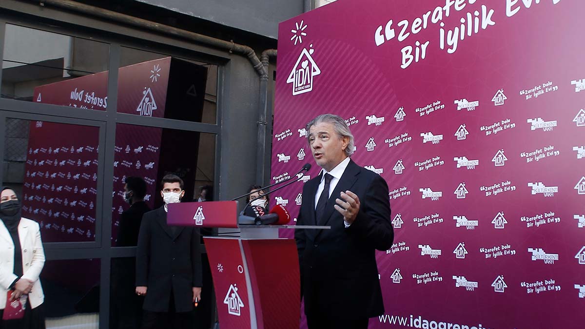 "Nasibimiz buradaydı; güzel bir ev ortamı, aile ortamı yaratmaya çalıştık"