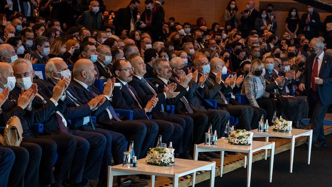 " Uluslararası düzeyde nitelikli eğitim alma imkanı bulan tasarımcılarımızın sayısı 228’e ulaştı"