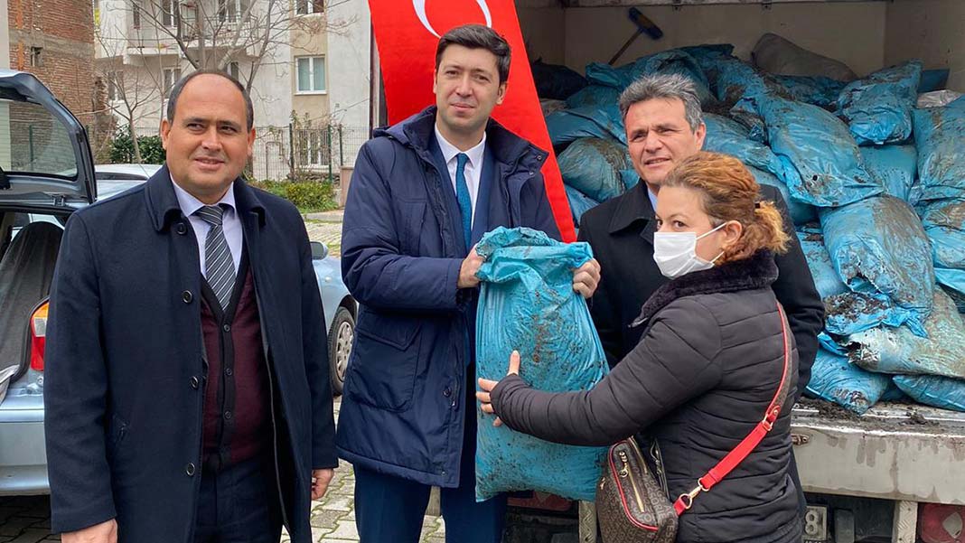 Balıkesir büyükşehir belediyesi mantar yetiştiriciliğine destek sağladı