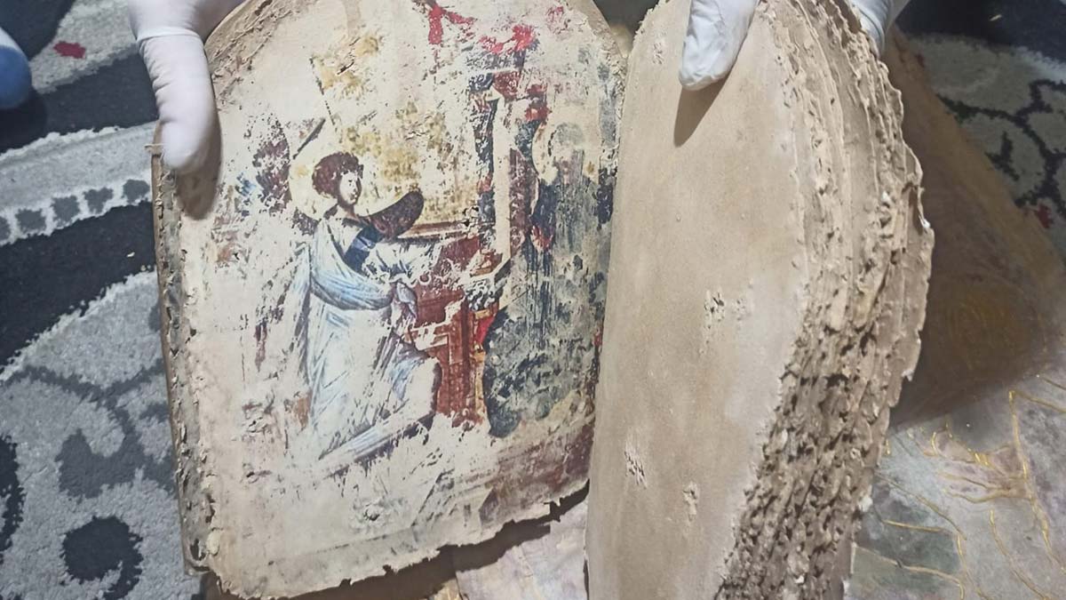 Bizans donemine ait dini kitap ele gecirildi 4 - yaşam - haberton