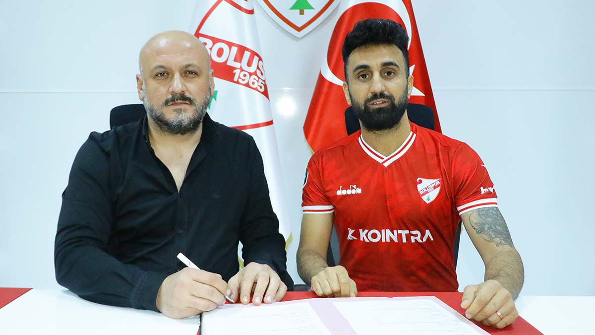 1. Lig takımlarından Samsunspor'da forma giyen Gökhan Karadeniz ile 1,5 yıllığına anlaşma sağlandığı bildirildi