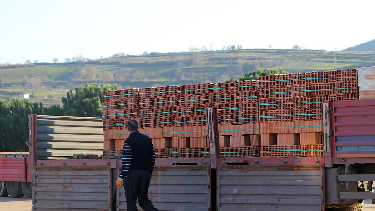 " Ürünlerimizin standartlara uygun, dayanıklı olduğu anlaşılınca Bulgaristan'dan birkaç firma geldi"