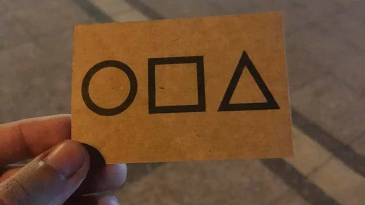 CHP mitingine Squid Game ile davet