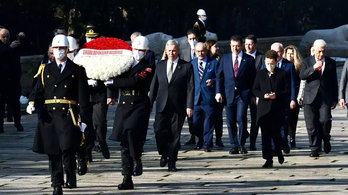 " sadece ankara'da, barınma sorunu yaşayan 6 bin üniversite öğrencimizi ağırlarken hiçbirinin kimliği, memleketi, oy verme tercihleri, düşünceleri irdelenmedi"