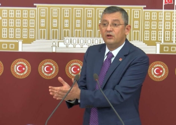 CHP'li Özel: Nebati çok tehlikeli işler yapıyor