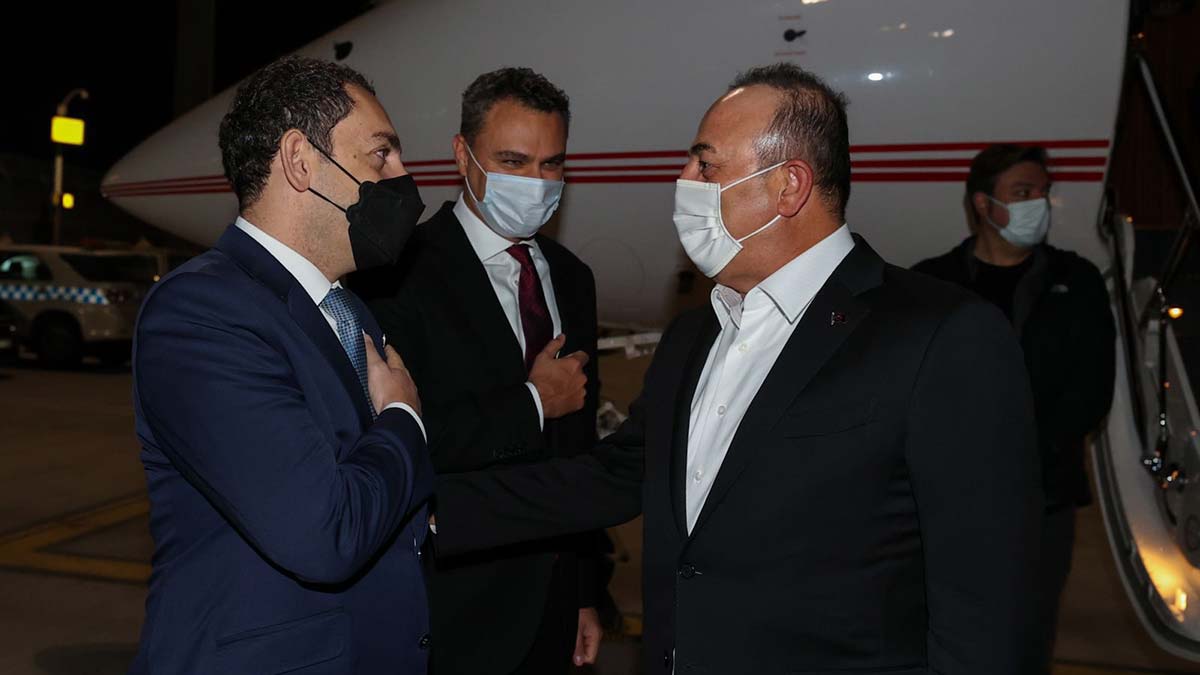 Çavuşoğlu Birleşik Arap Emirlikleri'ne geldi