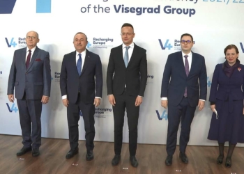 Çavuşoğlu, Dışişleri Bakanları 6'ncı Toplantısı'nda