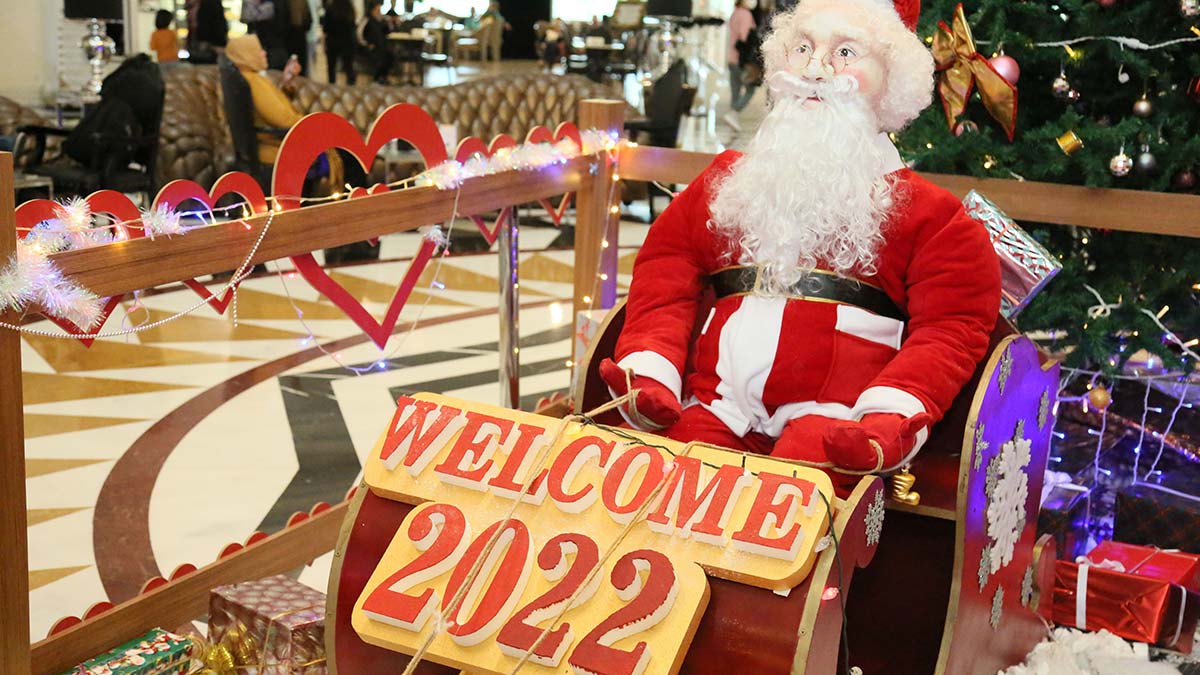  Yılbaşında özellikle KKTC ve Antalya'nın yanı sıra, kayak otelleri, termal otelleri ve kültür turlarına yönelik bölgelerdeki otellerde de yılbaşı programları hazırlandı