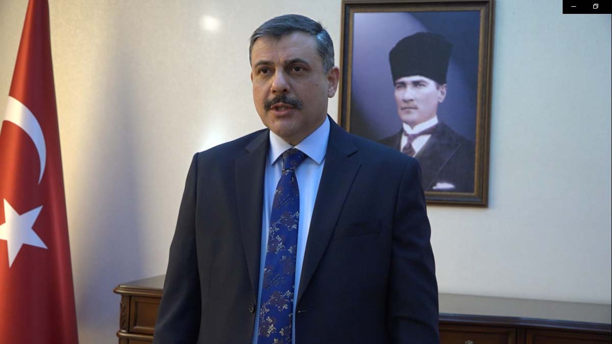 Çorum Valisi: 5 kişi sahte içkiden hayatını kaybetti