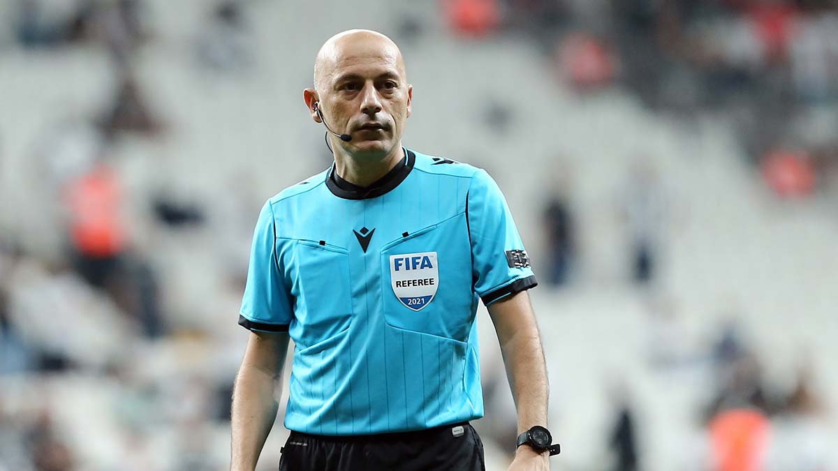 Cüneyt Çakır Kuveyt Emir Kupası finalini yönetecek