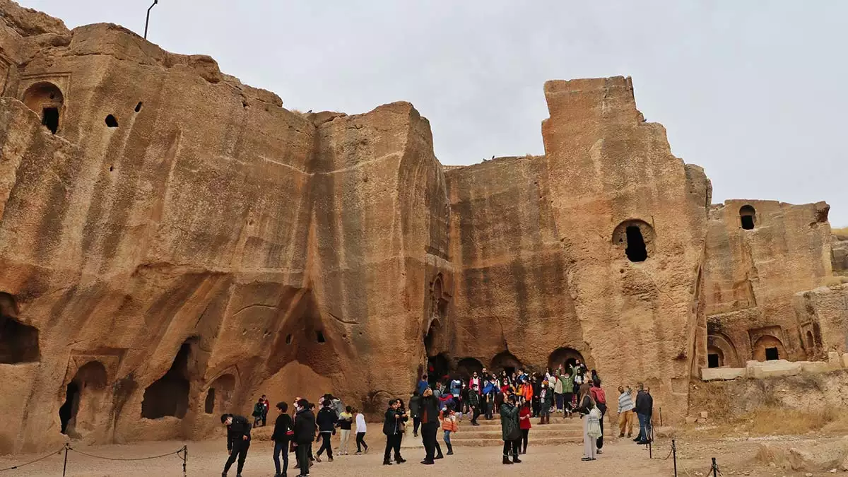 Dara antik kenti'ni 1 milyon turist ziyaret etti