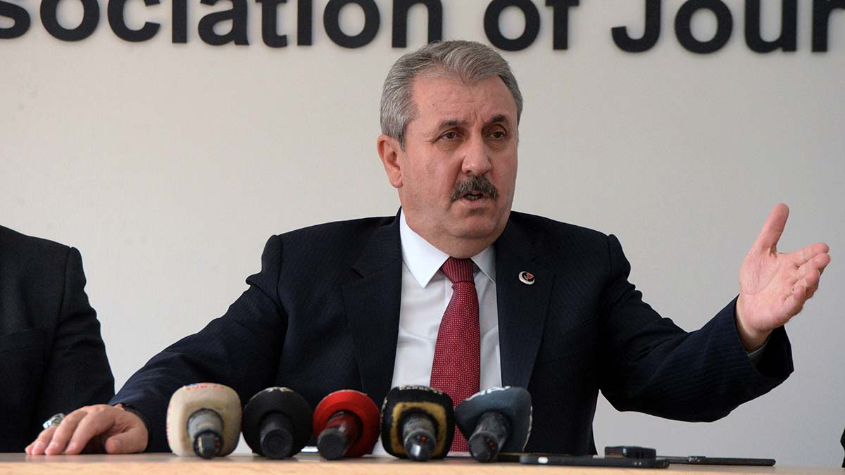 Destici: Partilere verilen hazine yardımı kaldırılmalı