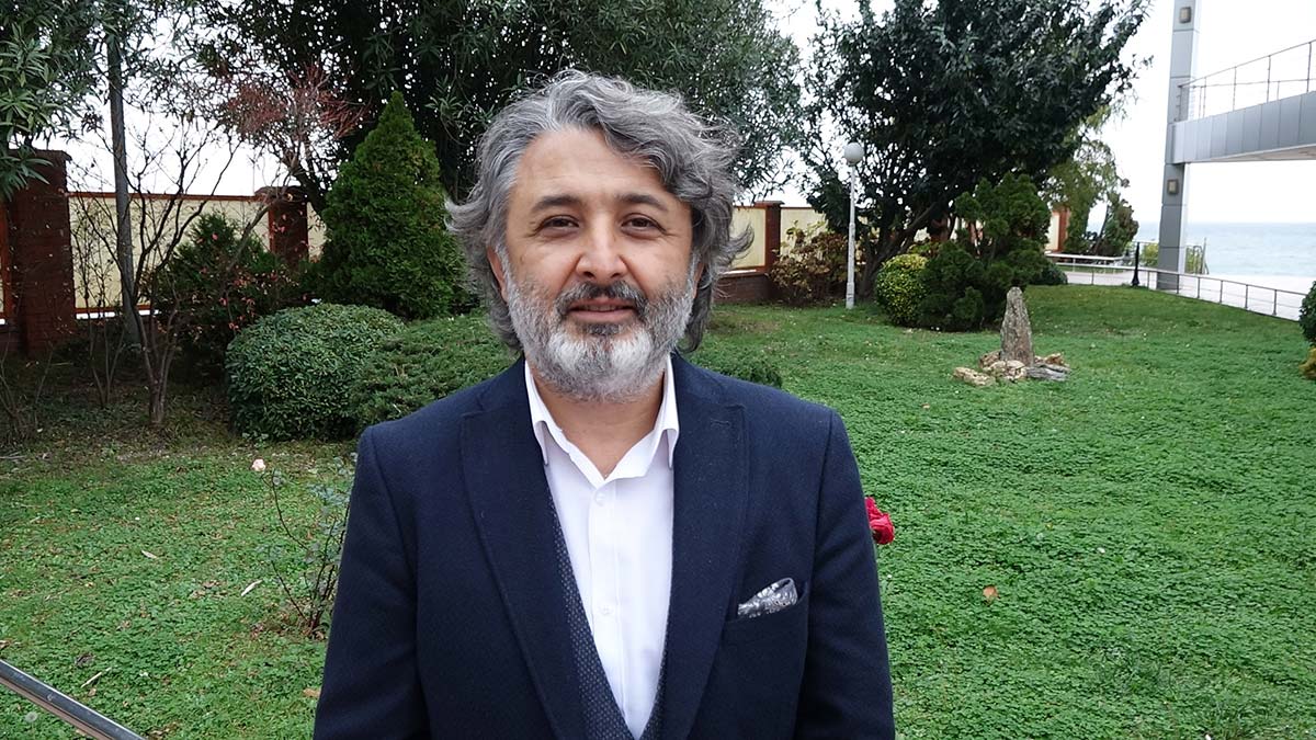 " Dünyanın 4,5 milyar yıl yaşında olduğunu ele alırsak son 20 ve 50 yıl içindeki erime miktarları gözle görebilir düzeyde"