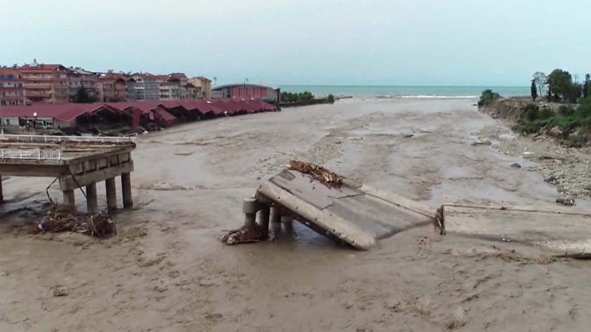 Doğu Karadeniz'e uyarı: Derelerin taşkınları artacak