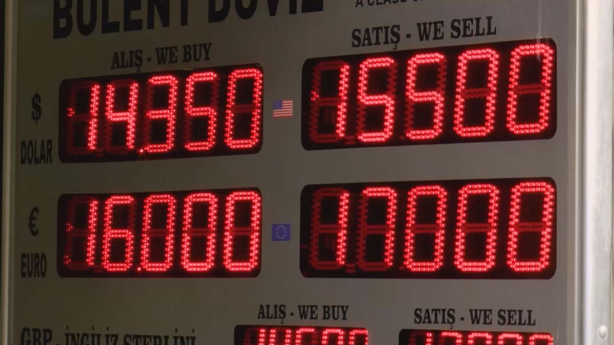 Döviz kurundaki düşüş Kapalıçarşı'yı hareketlendirdi