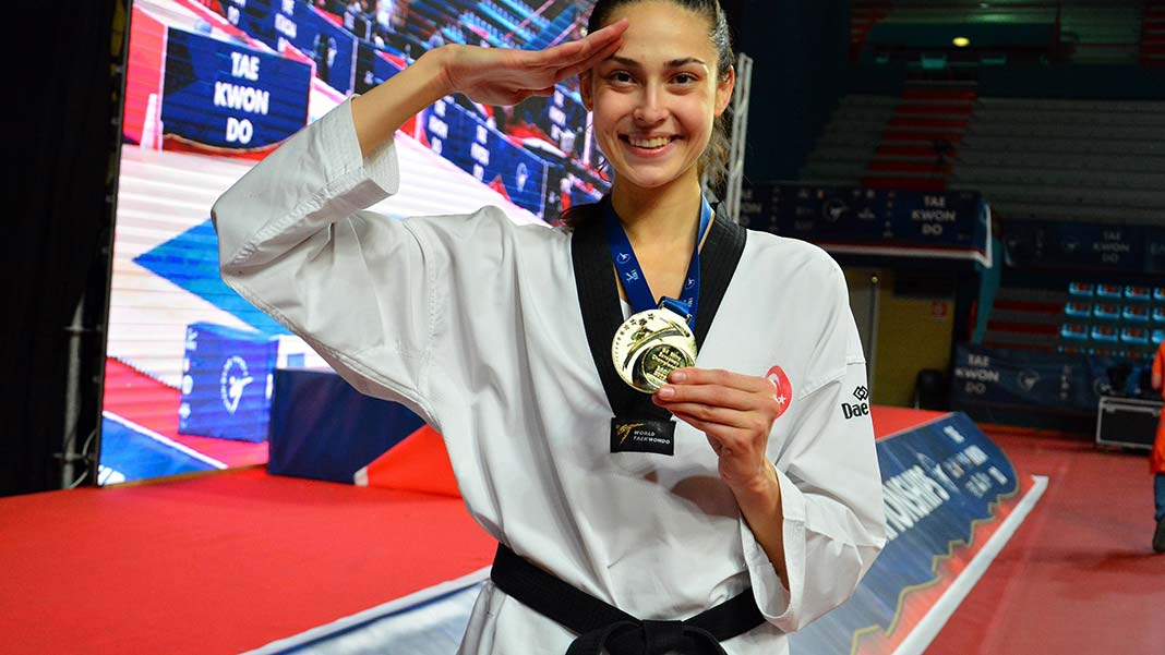 Dünya şampiyonu İrem Yaman tekvandoyu bıraktı
