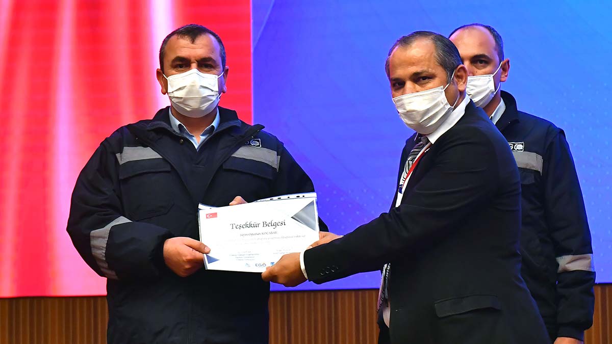 Otobüs şoförlerine engelli vatandaşlardan hediye