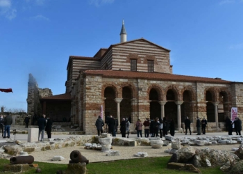 Edirne'nin Ayasofyası ibadete açıldıEdirne'nin Ayasofyası ibadete açıldı