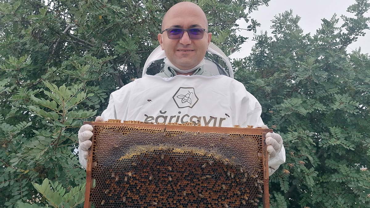 " Ülke kalkınmasının yolunun üretimden geçtiğini hepimiz biliyoruz"
