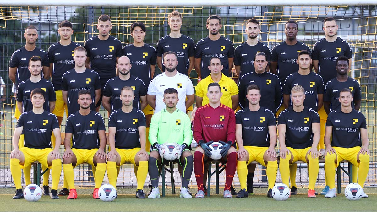 Köln'ün en eski köklü kulübü Bundesliga U17 Viktoria takımınında iki sezon formasını giyen Ensar, iki sezondur Deutz 05 in birinci takımında oynuyor